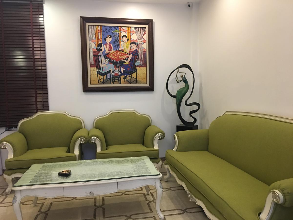 Awa Downtown Hostel Hanoï Extérieur photo