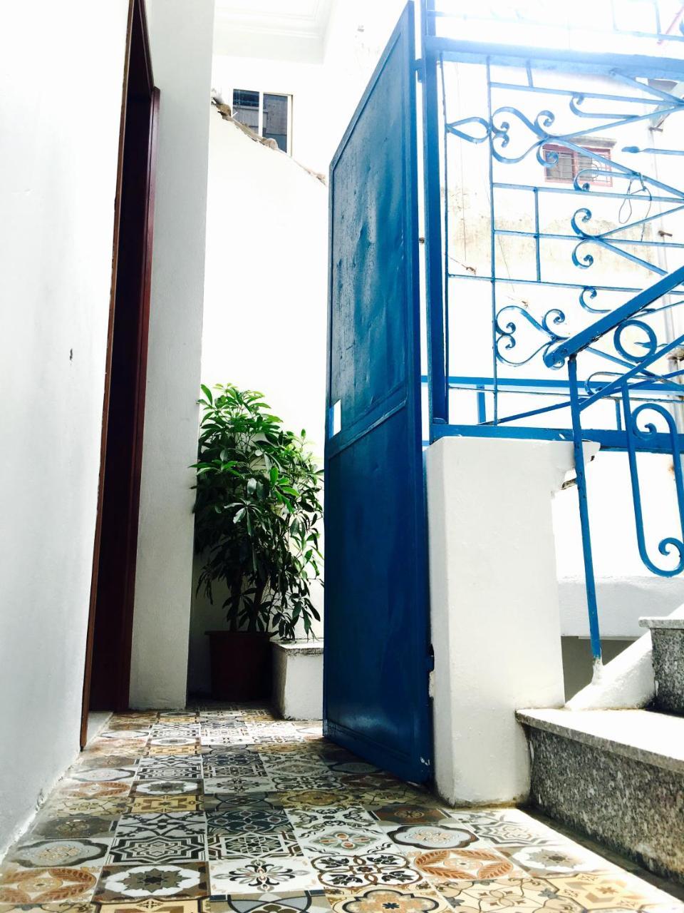 Awa Downtown Hostel Hanoï Extérieur photo